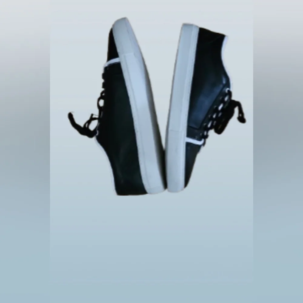 NOAH WAXMAN Gotham ll Black/White